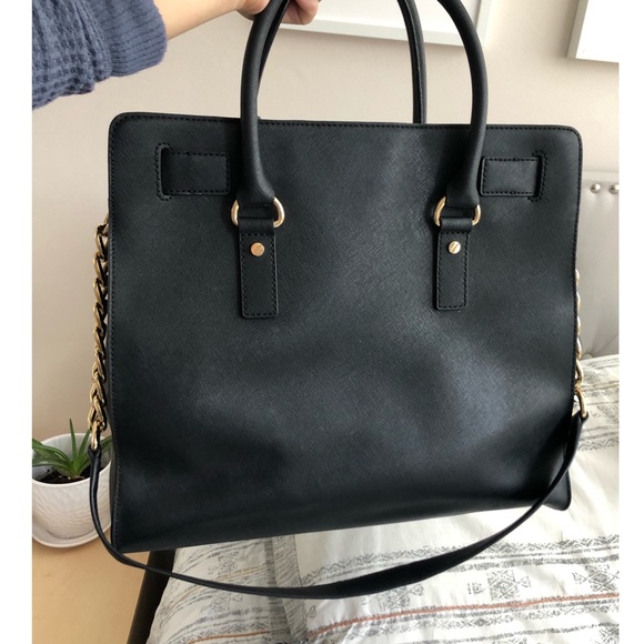 Michael Kors Large Saffiano Leather Hamilton Tote - Picture 3 of 13